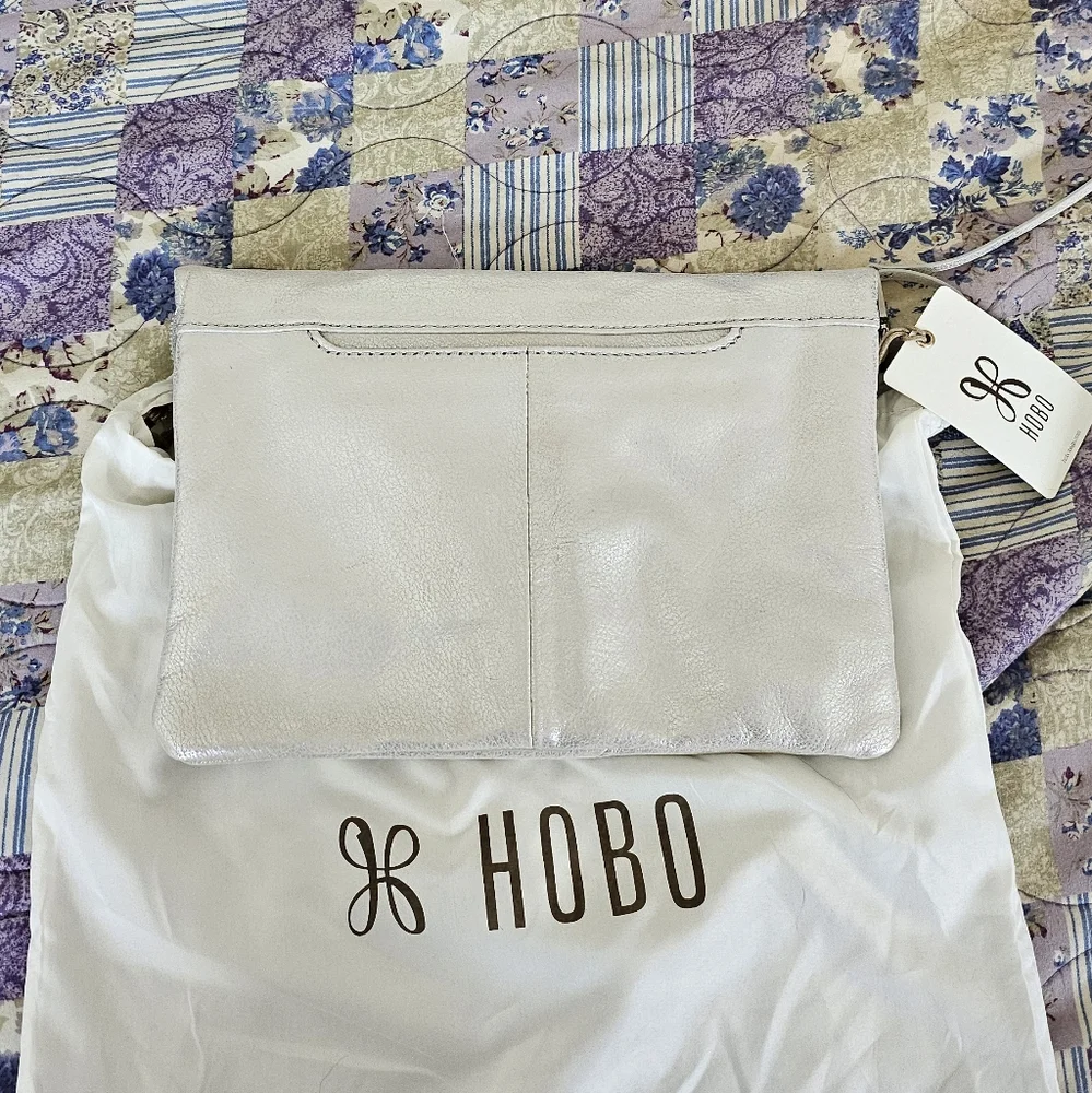 HOBO Jessa NWT in Silver - Picture 3 of 14